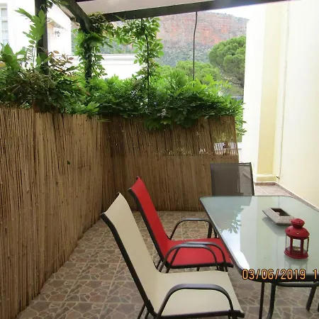 Σπίτι διακοπών Red Rock House Λεωνίδιο